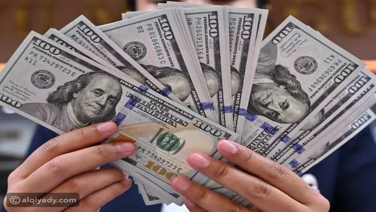 تباين أسعار الصرف في البنوك خلال تعاملات يوم الاثنين 9 مارس 2026